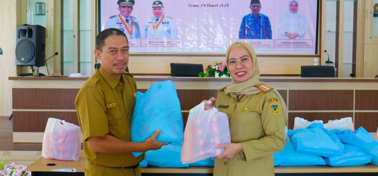 Penyaluran Paket Lebaran Kepada Anggota Korpri Lingkup Brida Provinsi Sulawesi Tengah